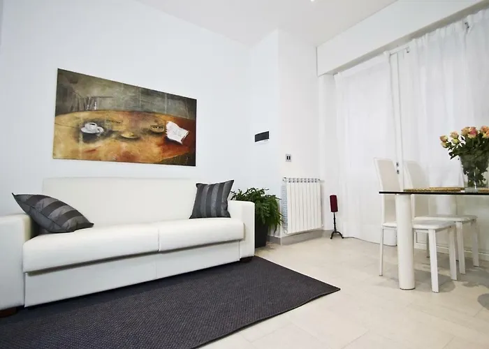 Cortiletto דירה *